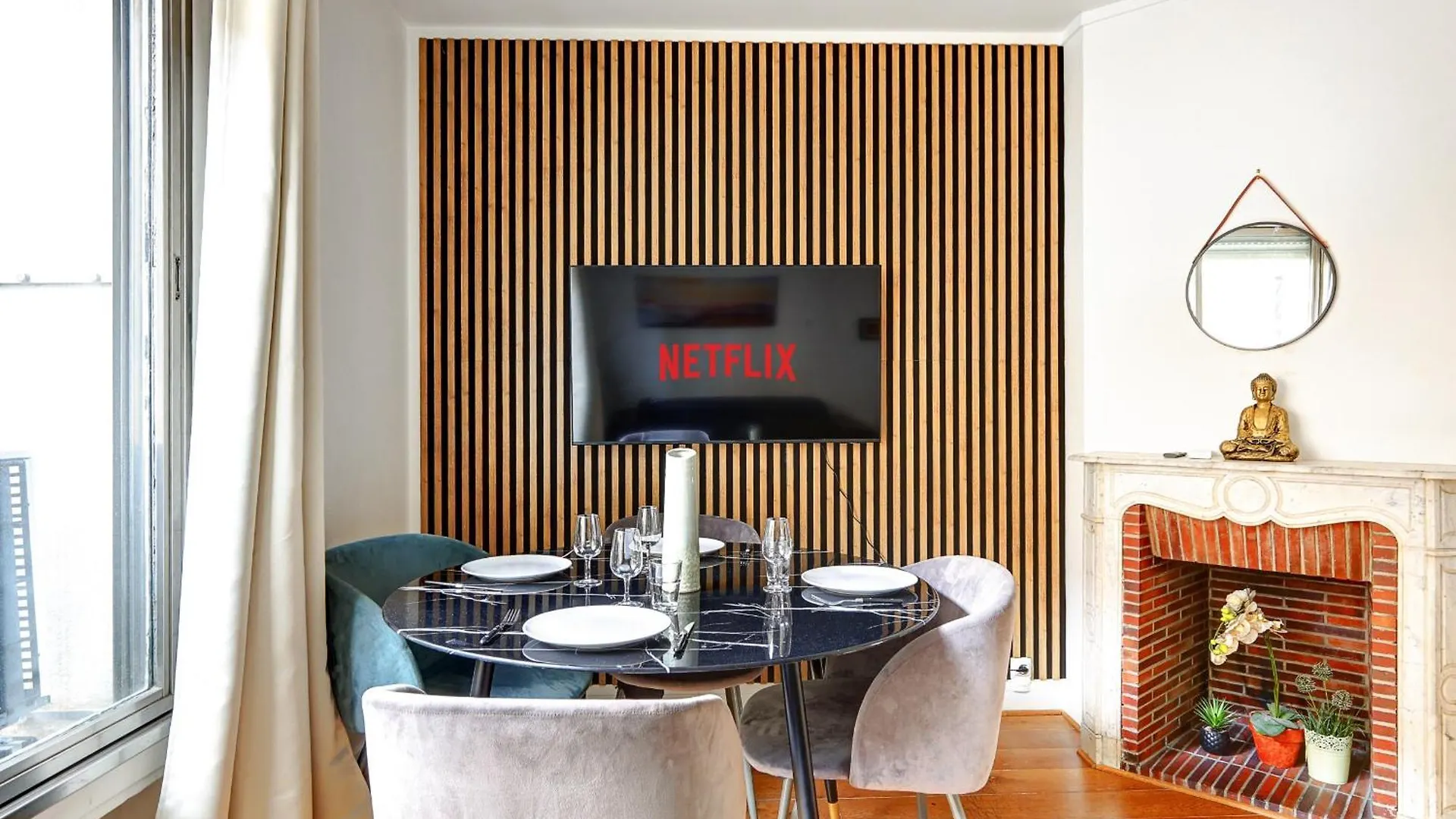 Residence Sur Les Champs Elysees Paris Apartment